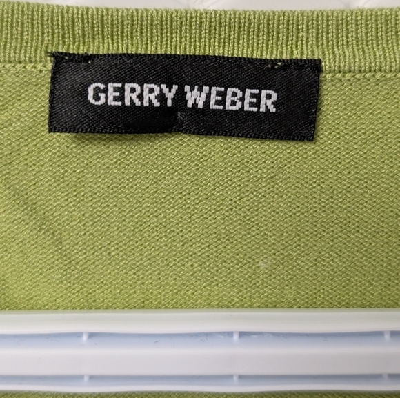 Gerry Weber green long sleeve Knit Top with studded embellishments - Picture 4 of 6